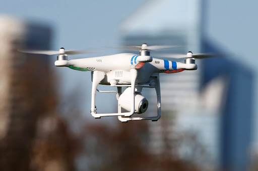 Tiêu chí để chọn flycam phục vụ quay phim chuyên nghiệp