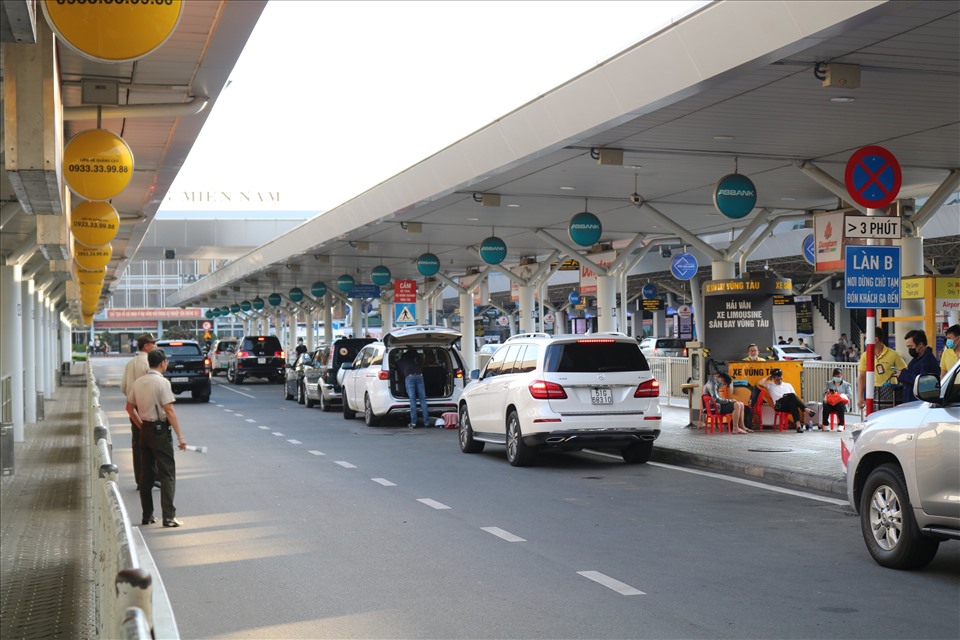 Quy trình đặt xe 7 chỗ đi sân bay Tân Sơn Nhất từ Vũng Tàu chi tiết
