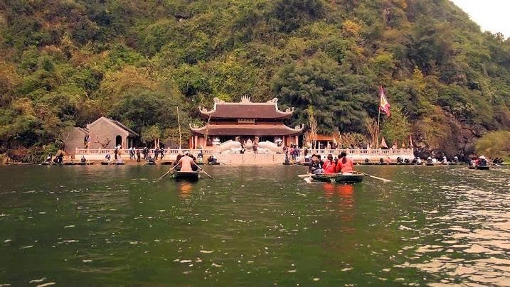 Den trinh bai dinh trang an