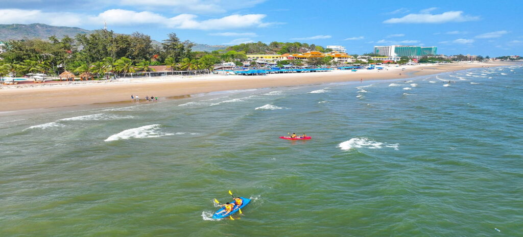 Bãi biển long hải