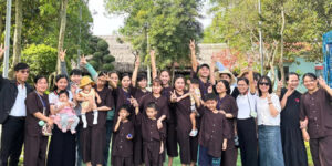 Khu du lịch đất thép farm